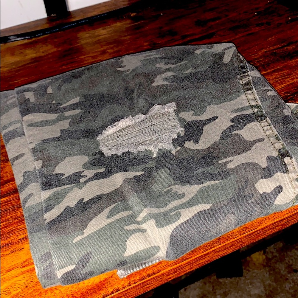 Camo jeans